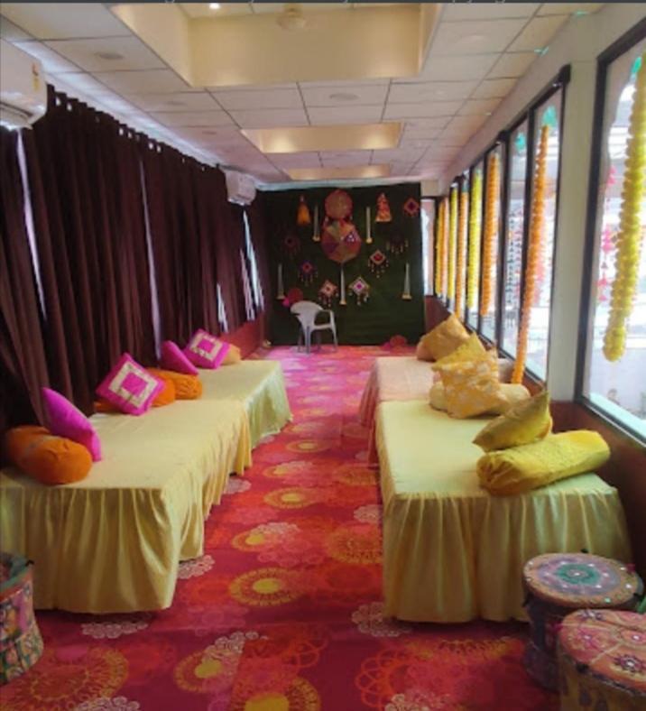 Sukh Sagar Hotel Τζαϊπούρ Εξωτερικό φωτογραφία